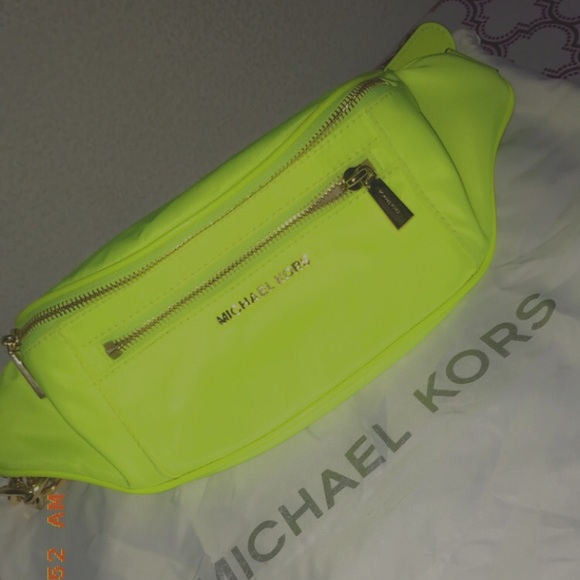 MICHAEL KORS FANNY PACK BELT main image 4